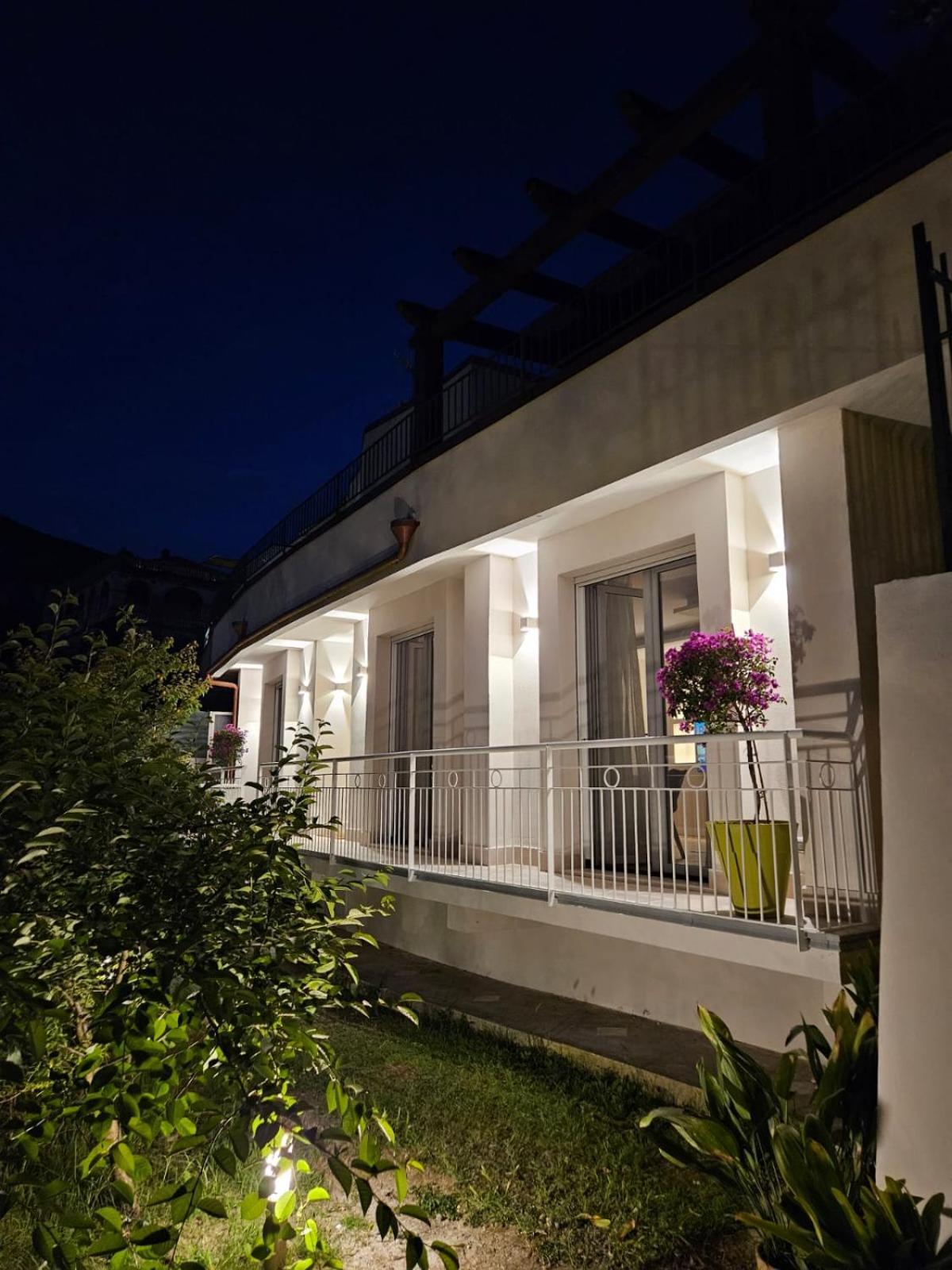 ピアーノ・ディ・ソッレント Casa Cali Bed & Breakfast エクステリア 写真