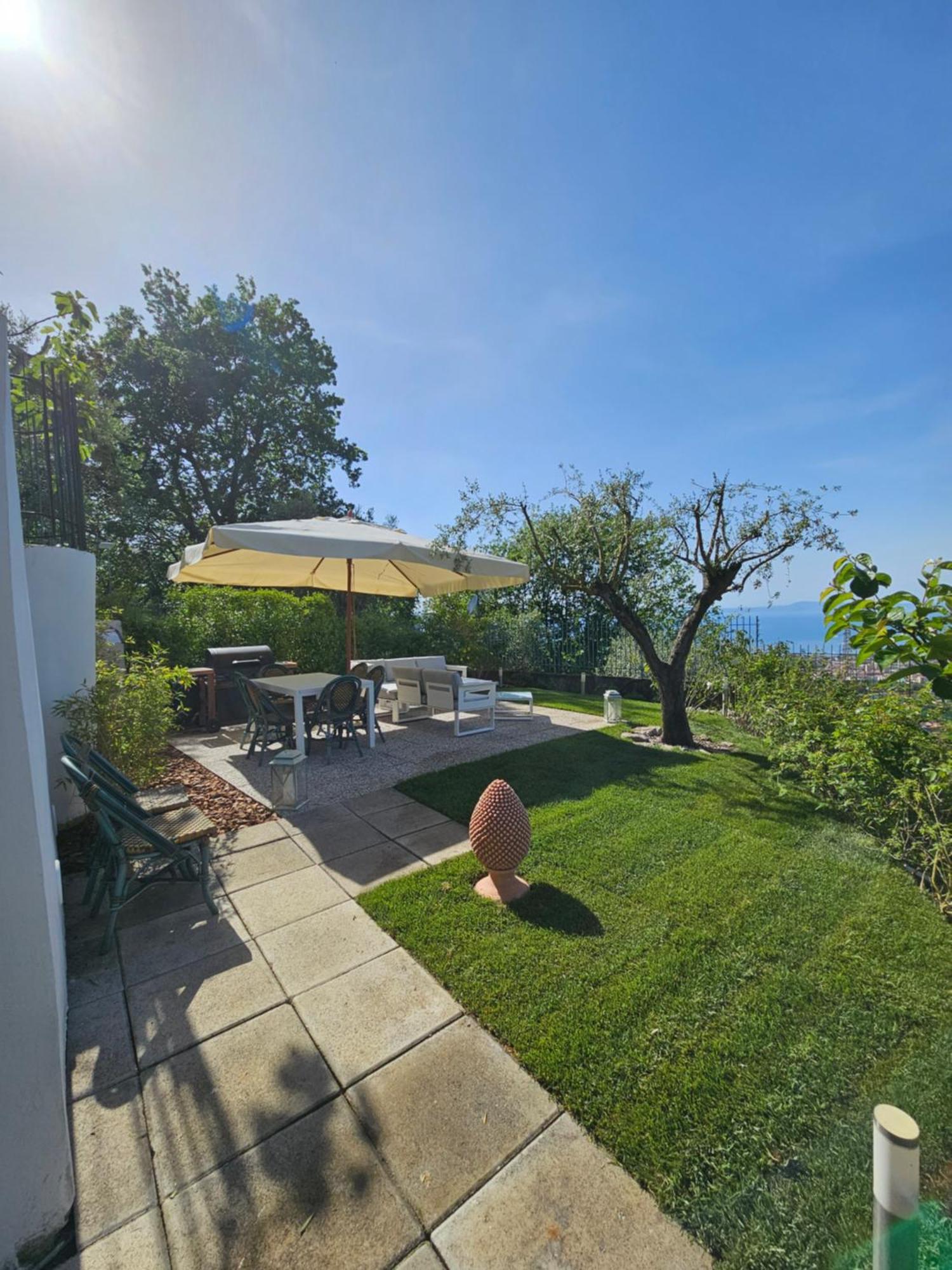 ピアーノ・ディ・ソッレント Casa Cali Bed & Breakfast エクステリア 写真