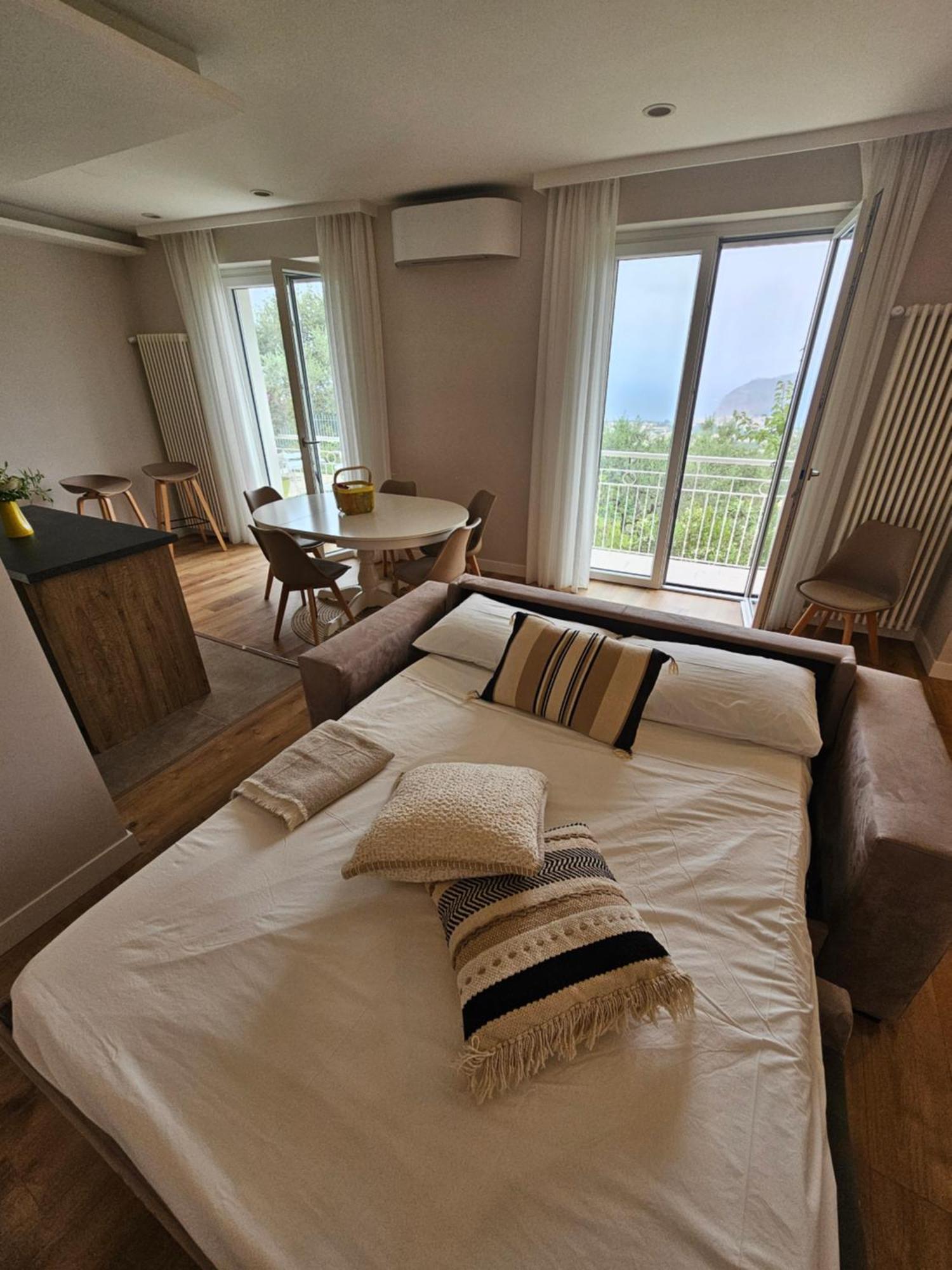 ピアーノ・ディ・ソッレント Casa Cali Bed & Breakfast エクステリア 写真